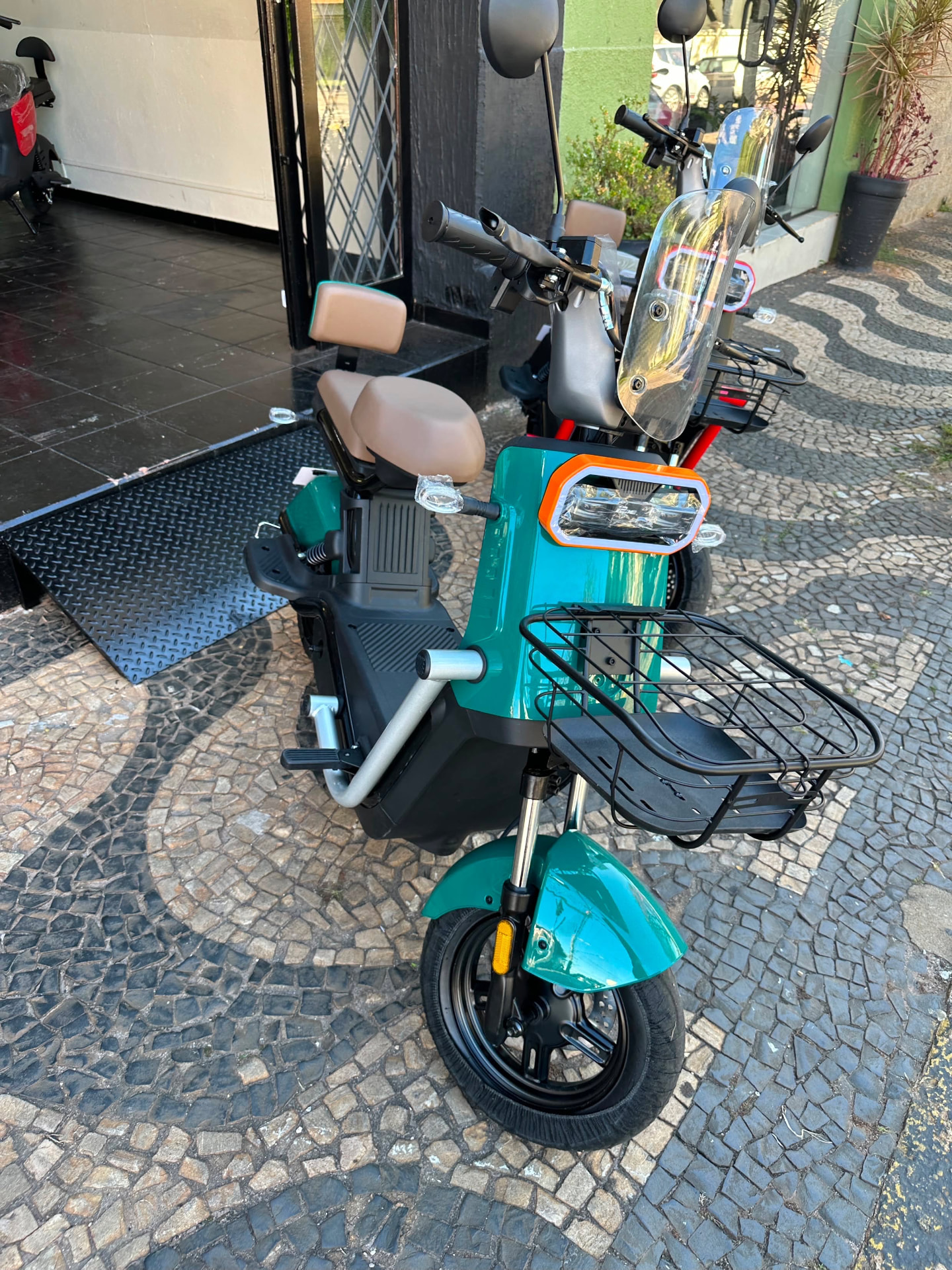 Scooter elétrica GT 1000